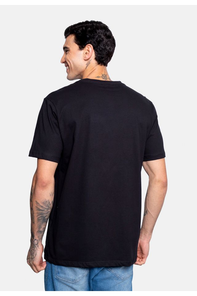 Camiseta-Ecko-Estampada-Preta