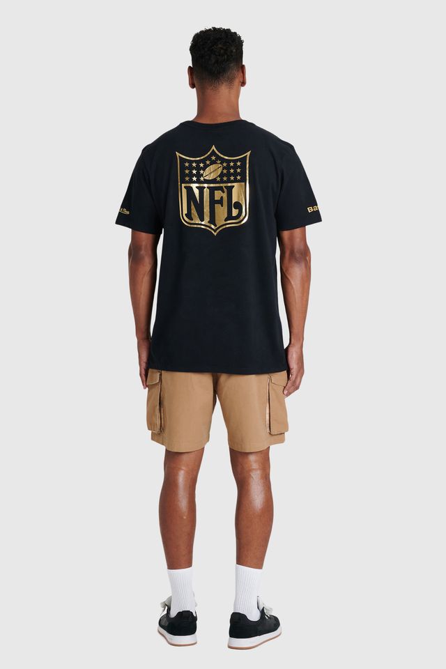 Camiseta-Mitchell---Ness-Especial-Collab-Baw-x-NFL-Preta