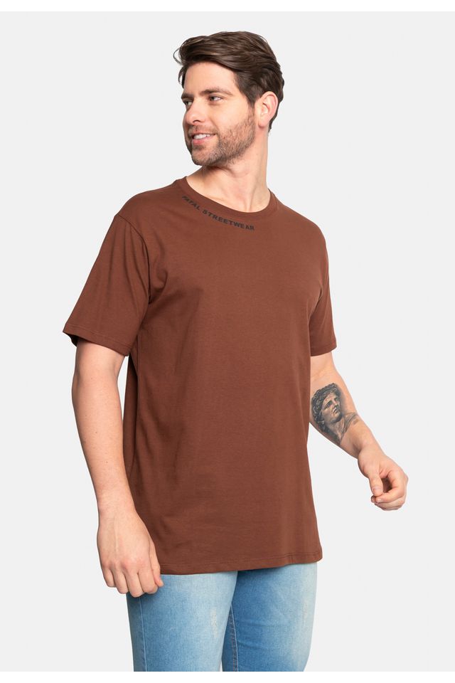 Camiseta-Fatal-Estampada-Marrom