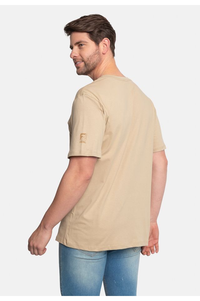 Camiseta-Fatal-Estampada-Bege