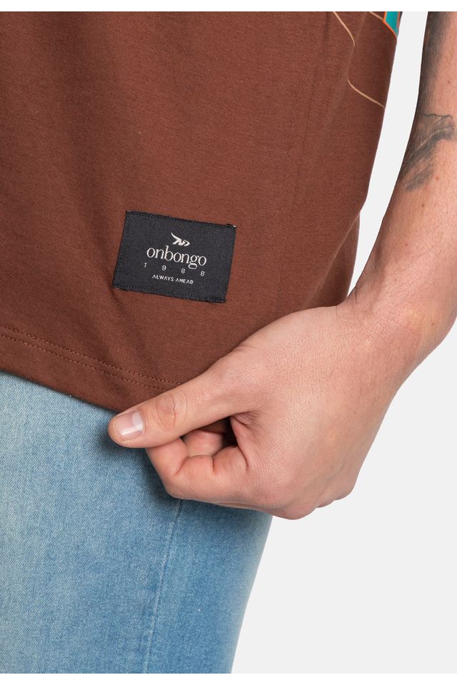 Camiseta-Onbongo-Estampada-Marrom