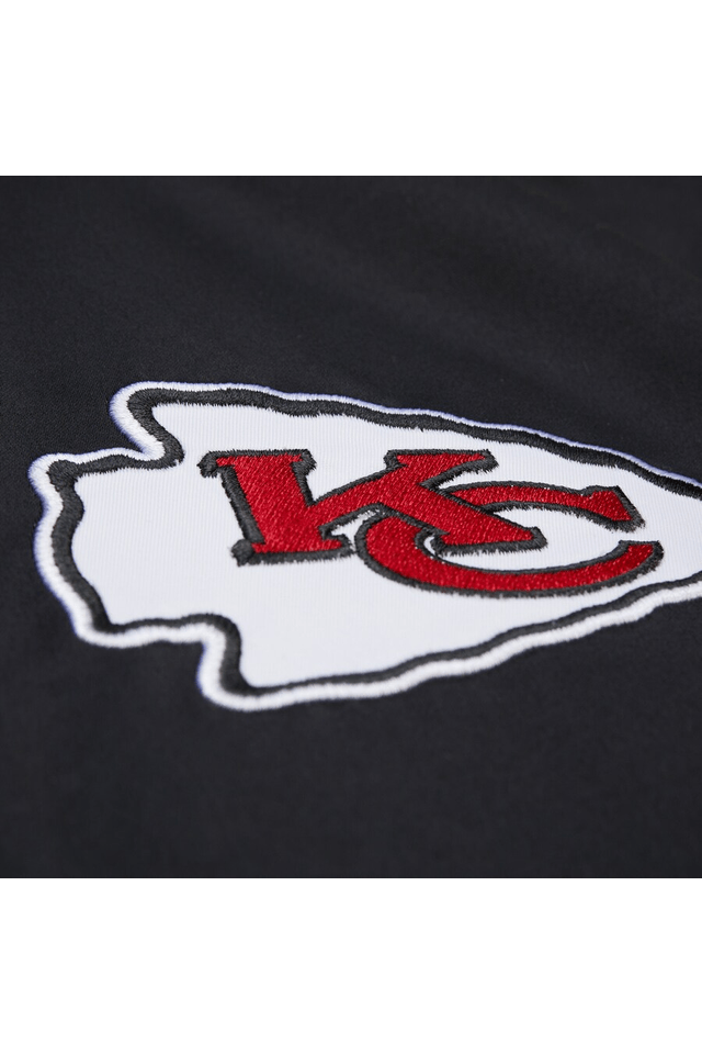 Jaqueta-Mitchell---Ness-NFL-Double-Down-Satin-Jacket-Vintage-Logo-Kansas-City-Chiefs-Preta