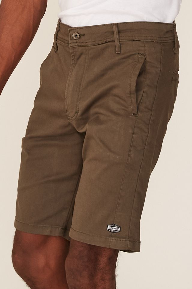 Bermuda-Fatal-Walk-Chino-Verde-Musgo