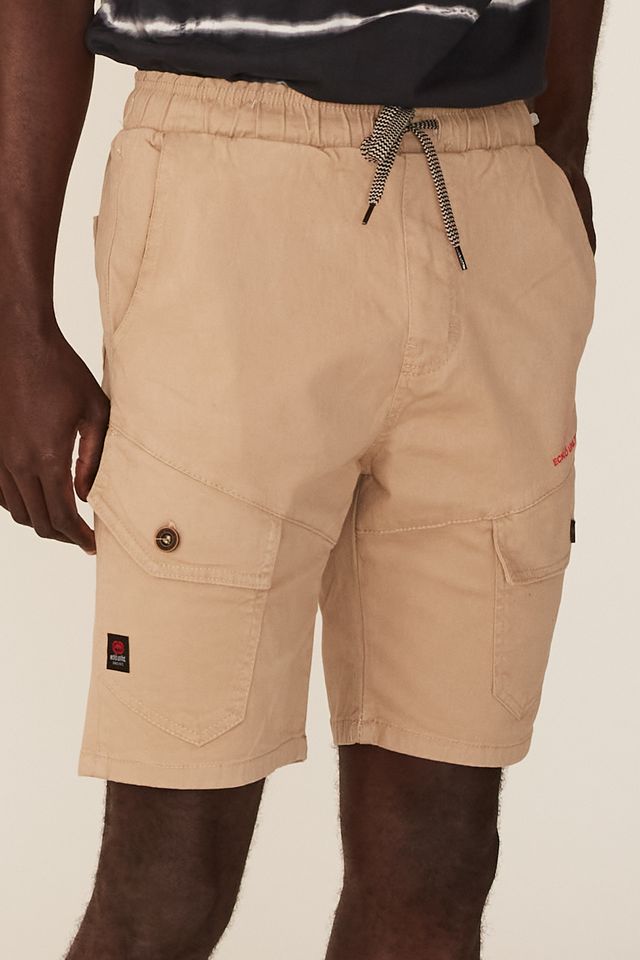 Bermuda-Ecko-WalkShort-Bege