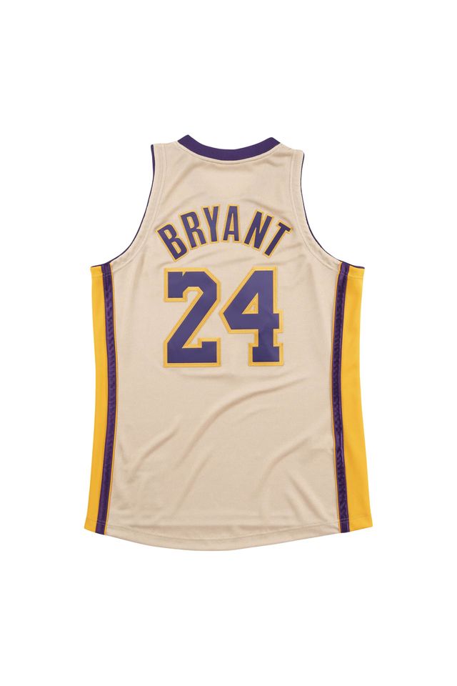 Regata-Mitchell---Ness-Premium-Gold-Swingman-Jersey-Los-Angeles-Lakers-2008-2009-Kobe-Bryant-Dourada