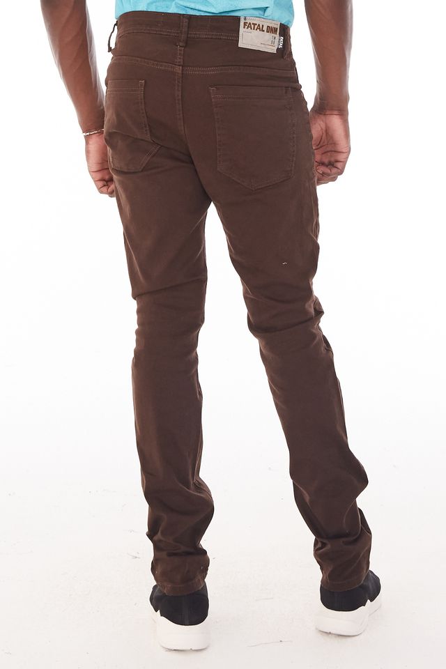 Calca-Fatal-Sarja-Color-Slim-Marrom