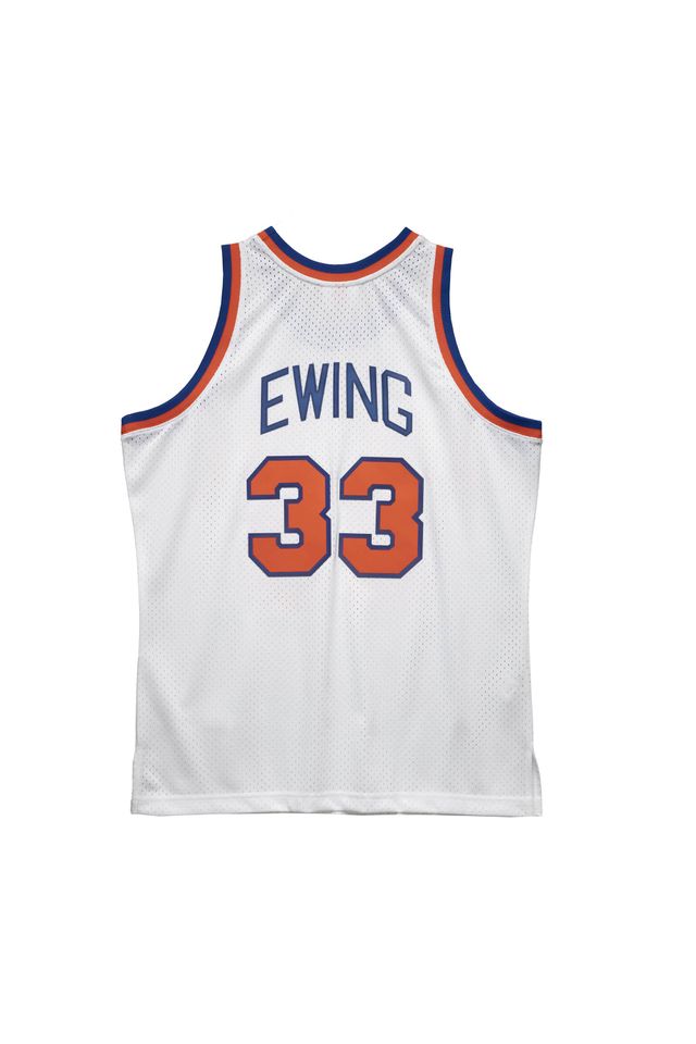 Regata-Mitchell---Ness-Swingman-Jersey-New-York-Knicks-1985-86-Patrick-Ewing-Branca