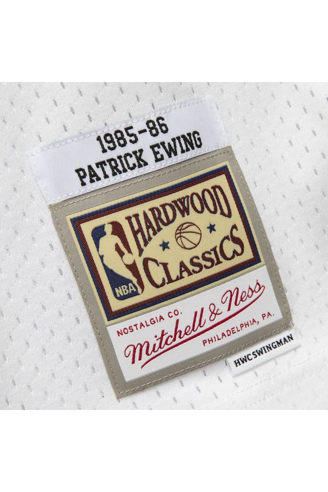 Regata-Mitchell---Ness-Swingman-Jersey-New-York-Knicks-1985-86-Patrick-Ewing-Branca