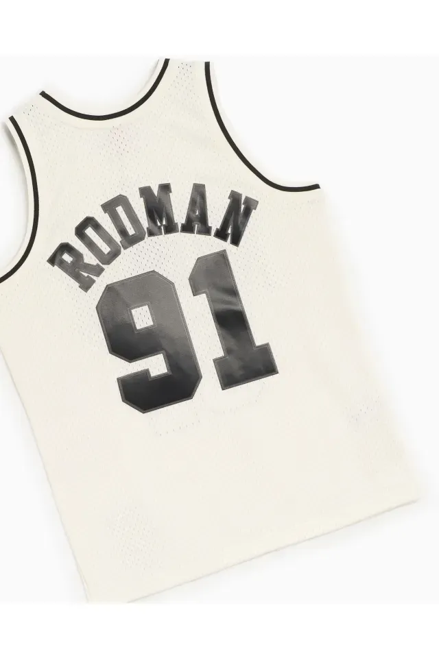 Regata-Mitchell---Ness-Off-Court-Swingman-Jersey-Chicago-Bulls-1997-98-Dennis-Rodman-Off-White