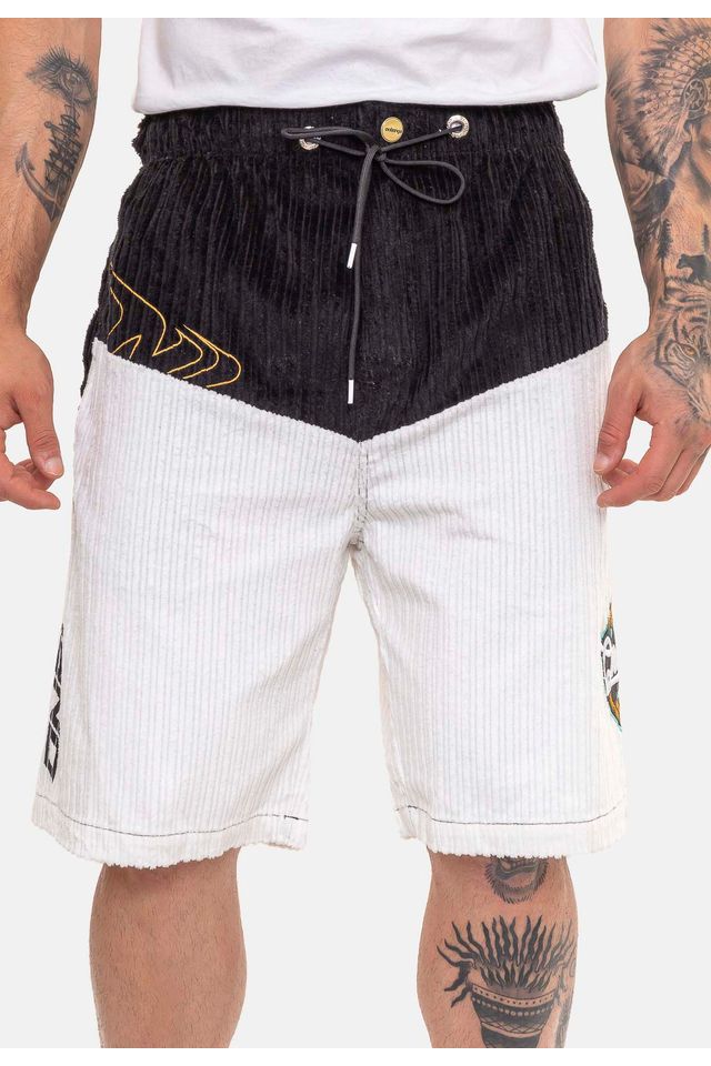 Bermuda Onbongo Veludo Rain Preta com Branca - P Bermuda Onbongo Veludo Rain Preta com Branca - P