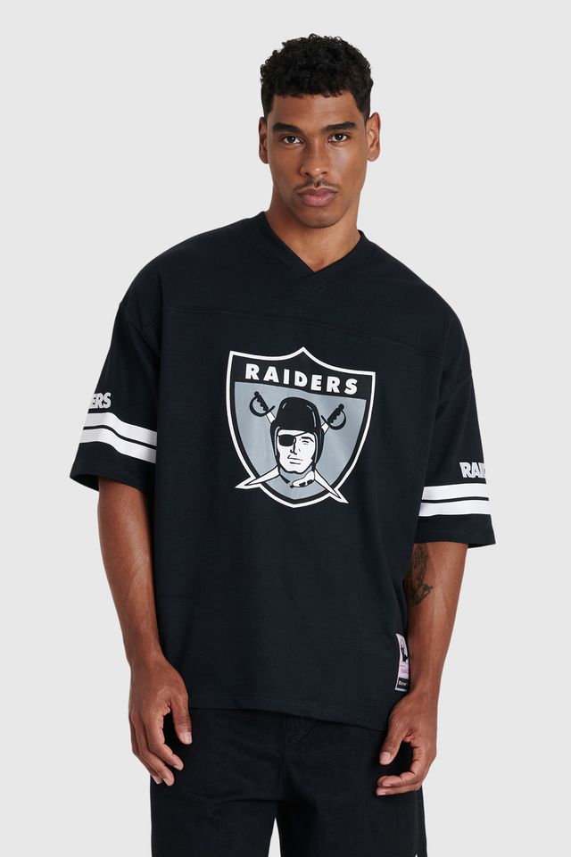 Camiseta Mitchell & Ness Oversize Collab Baw x NFL Las Vegas Raiders Preta - P