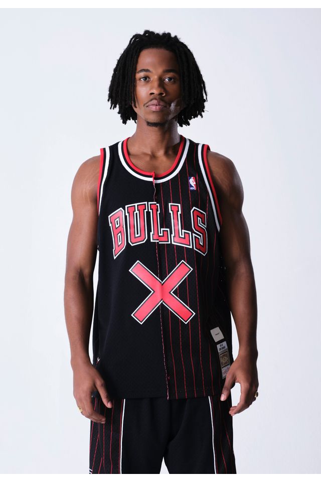Regata Mitchell & Ness Collab NBA x The Saint Jersey Bulls Dennis Preta - S Regata Mitchell & Ness Collab NBA x The Saint Jersey Bulls Dennis Preta - S
