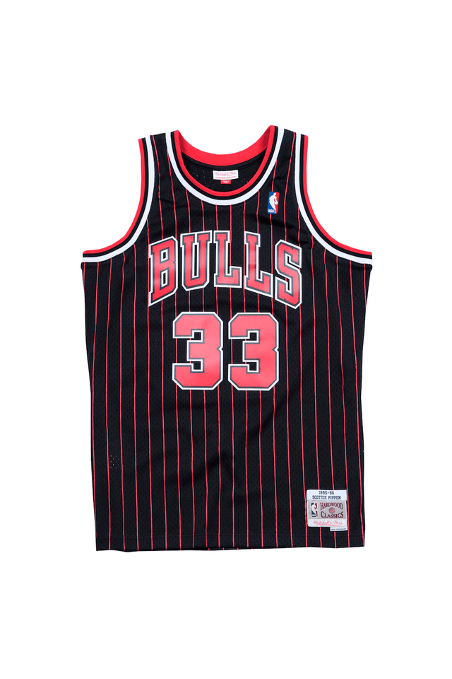 Regata Mitchell & Ness NBA Alternate Swingman Jersey Chicago Bulls Scottie Pippen 1995-96 Preta - S Regata Mitchell & Ness NBA Alternate Swingman Jersey Chicago Bulls Scottie Pippen 1995-96 Preta - S
