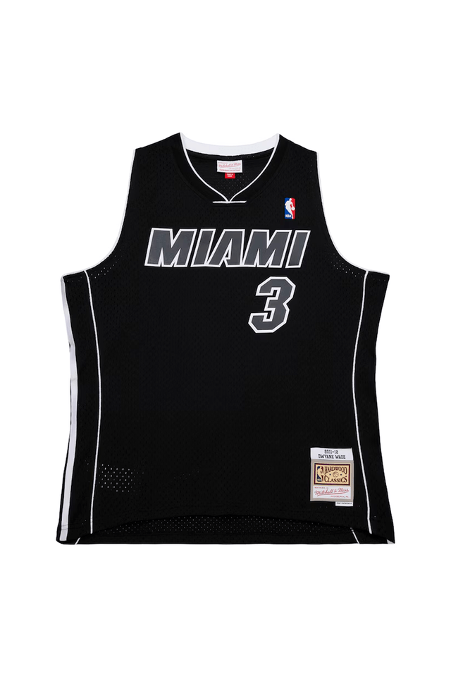 Regata Mitchell & Ness NBA Black Alternate Jersey Miami Heat Dwyane Wade 2011-12 Preta Regata Mitchell & Ness NBA Black Alternate Authentic Jersey Miami Heat Dwyane Wade 2011-12 Preta - M