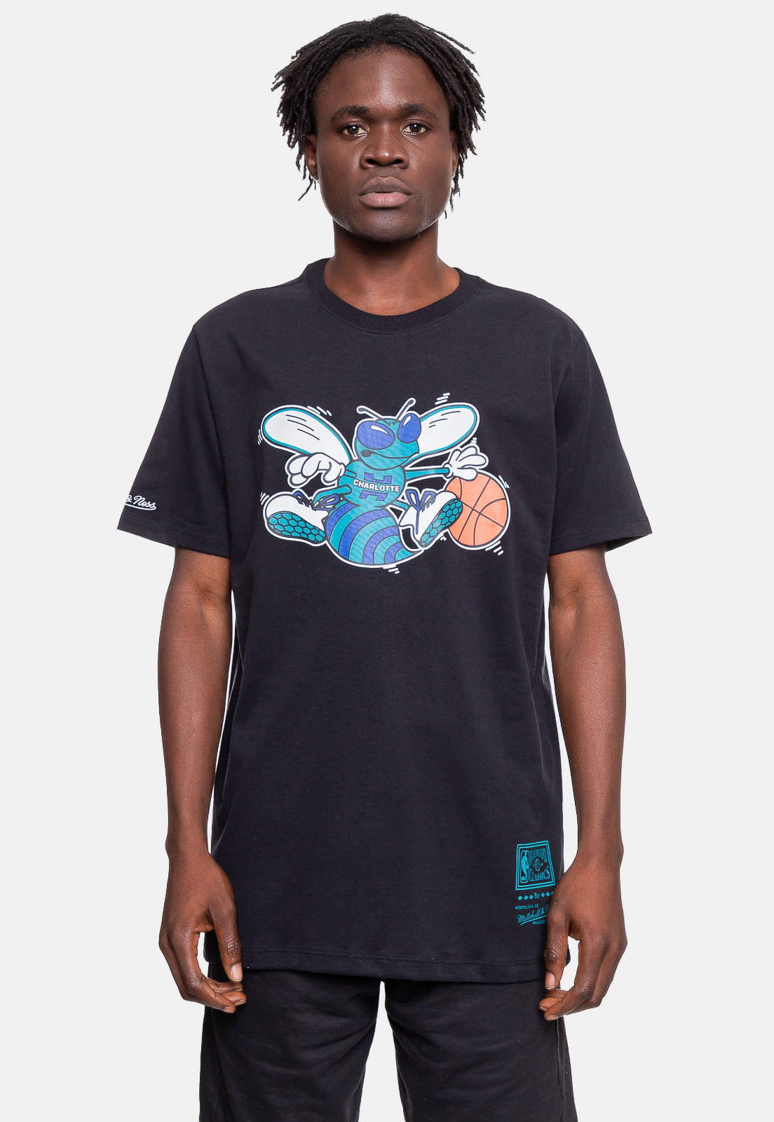 ☆HALマーケット☆ Camiseta Mitchell & Ness NBA Teams Charlotte Hornets Preta - OnbongoBr