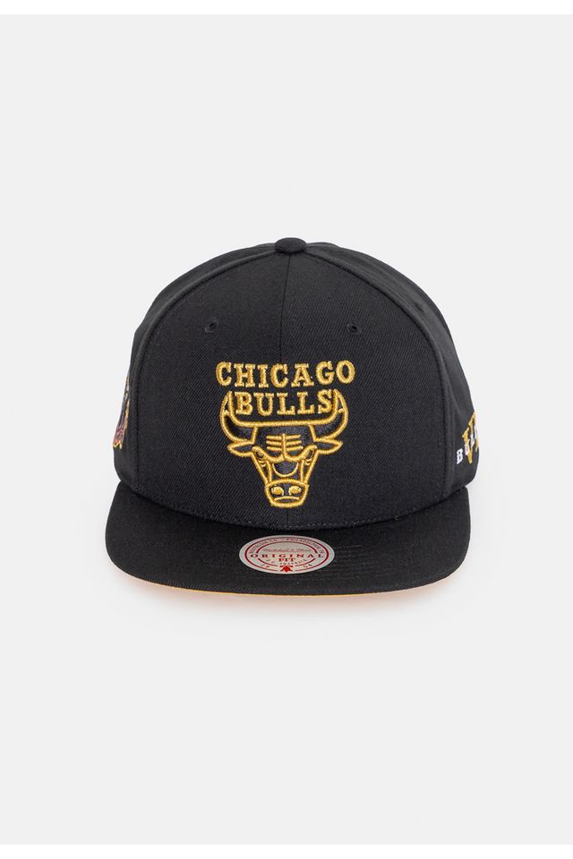 Boné Mitchell & Ness NBA Snapback Core VI Chicago Bulls Preto/Dourado - ÚNICO Boné Mitchell & Ness NBA Snapback Core VI Chicago Bulls Preto/Dourado - ÚNICO